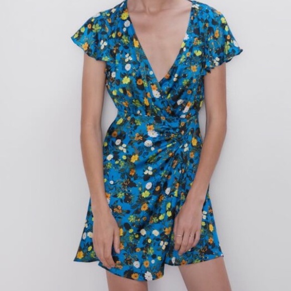 NWT ZARA FLORAL PRINTED MINI DRESS - Picture 1 of 6